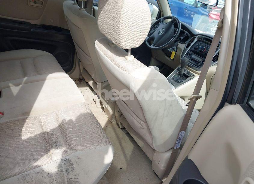 Photo 8 of 2002 Toyota Highlander V6 (VIN JTEHF21A920055260)