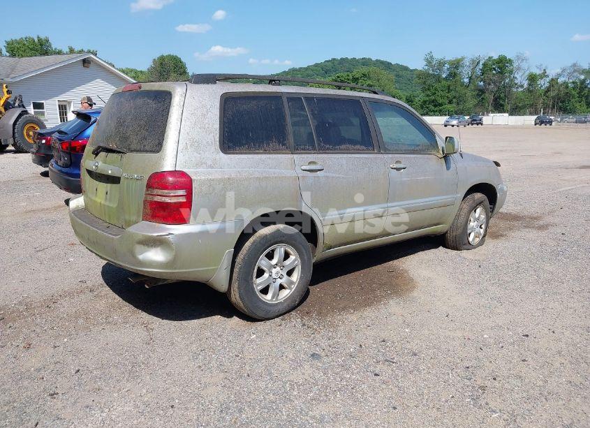 Photo 4 of 2002 Toyota Highlander V6 (VIN JTEHF21A920076335)