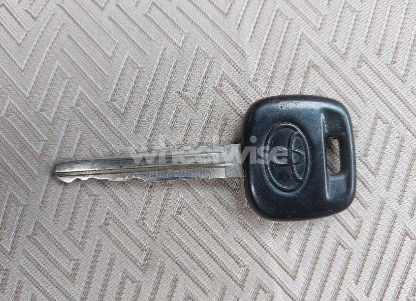 Photo 11 of 2003 Toyota Highlander V6 (VIN JTEHF21A930120092)