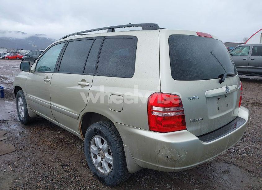 Photo 3 of 2003 Toyota Highlander V6 (VIN JTEHF21A930120092)