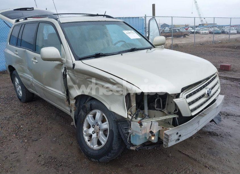 Photo 6 of 2003 Toyota Highlander V6 (VIN JTEHF21A930120092)