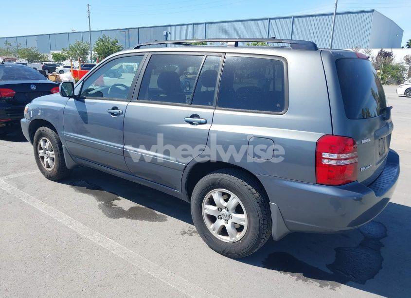 Photo 3 of 2002 Toyota Highlander V6 (VIN JTEHF21AX20071726)