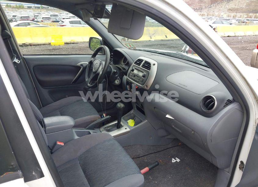 Photo 5 of 2003 Toyota Rav4 (VIN JTEHH20V030225313)