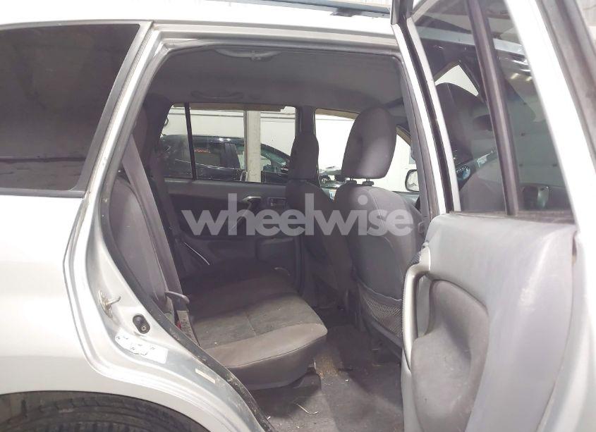 Photo 8 of 2001 Toyota Rav4 (VIN JTEHH20V210071023)