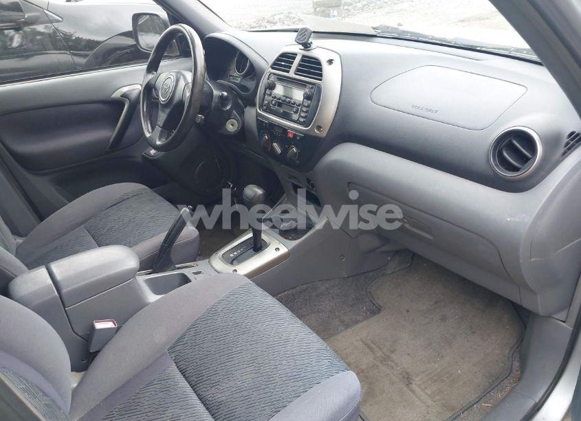 Photo 5 of 2001 Toyota Rav4 (VIN JTEHH20V210081986)