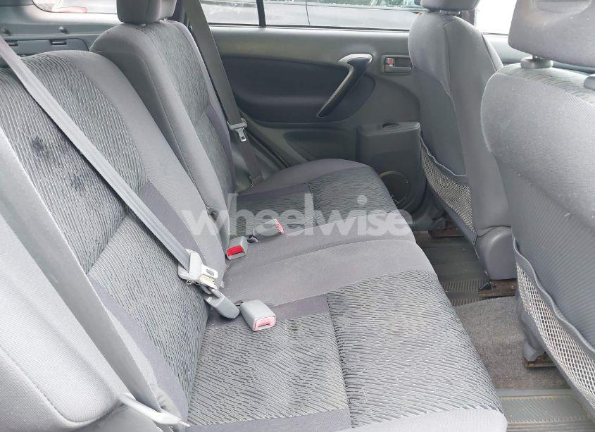 Photo 8 of 2001 Toyota Rav4 (VIN JTEHH20V210081986)