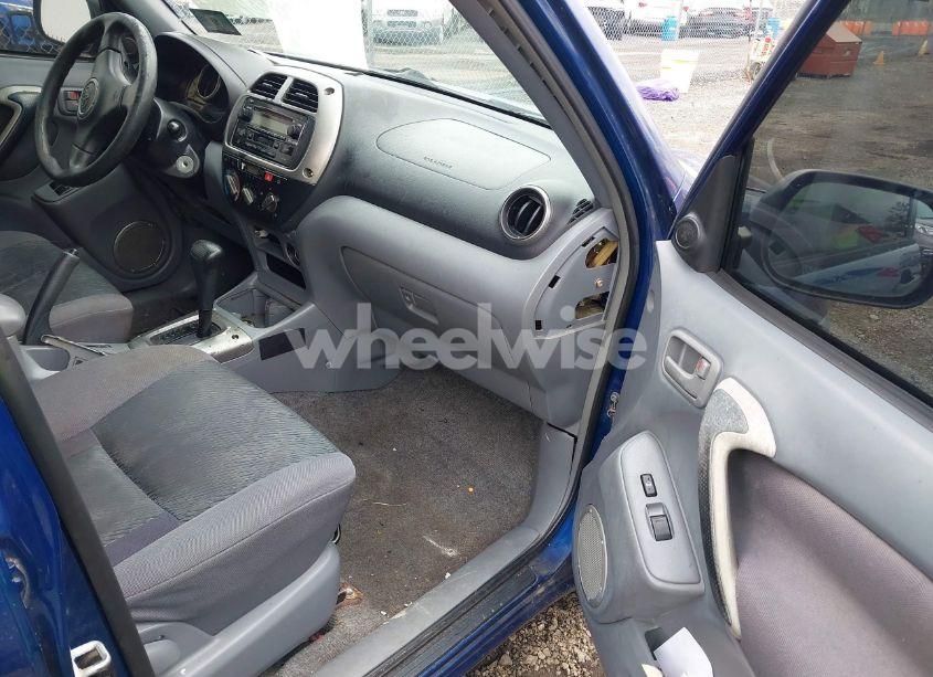 Photo 5 of 2003 Toyota Rav4 (VIN JTEHH20V236073774)