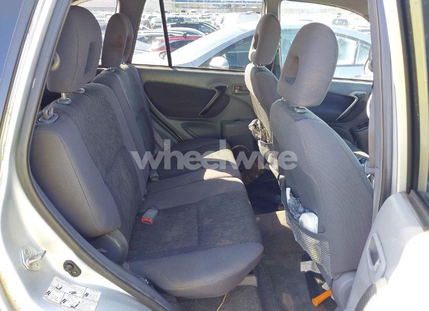 Photo 8 of 2001 Toyota Rav4 (VIN JTEHH20V310049158)