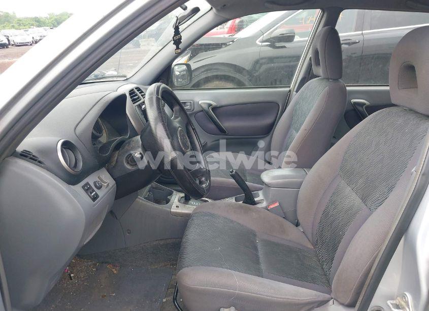 Photo 5 of 2002 Toyota Rav4 (VIN JTEHH20V320175571)