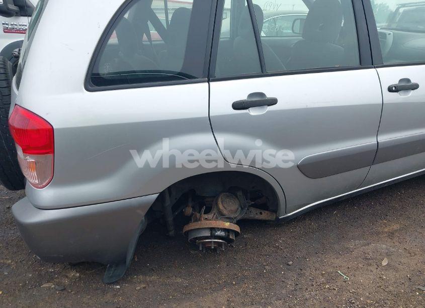 Photo 6 of 2002 Toyota Rav4 (VIN JTEHH20V320175571)