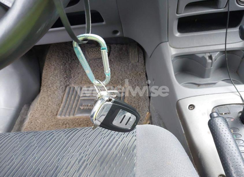 Photo 11 of 2001 Toyota Rav4 (VIN JTEHH20V510026867)