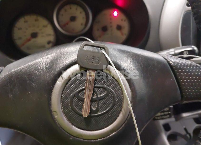 Photo 11 of 2002 Toyota Rav4 (VIN JTEHH20V526040850)