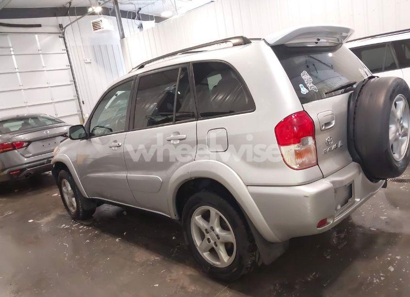 Photo 15 of 2002 Toyota Rav4 (VIN JTEHH20V526040850)