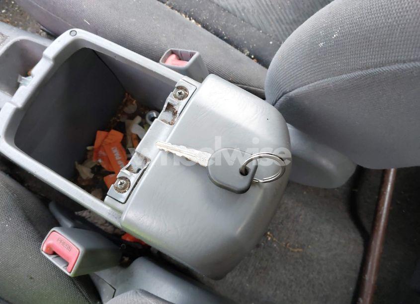 Photo 11 of 2003 Toyota Rav4 (VIN JTEHH20V930198628)