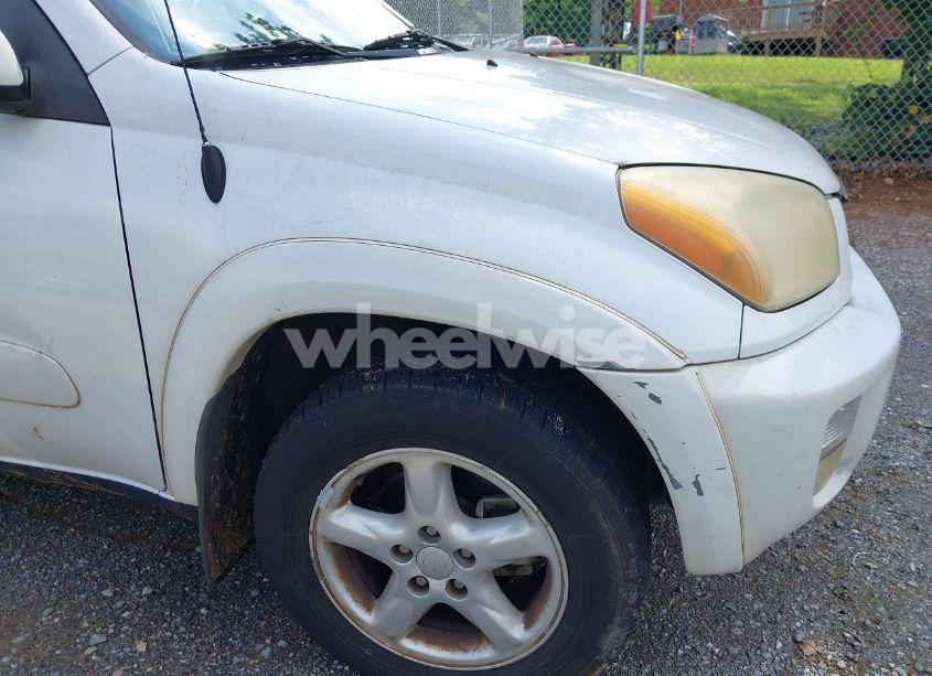 Photo 12 of 2002 Toyota Rav4 (VIN JTEHH20VX20143460)