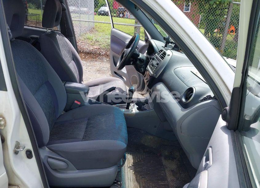 Photo 5 of 2002 Toyota Rav4 (VIN JTEHH20VX20143460)