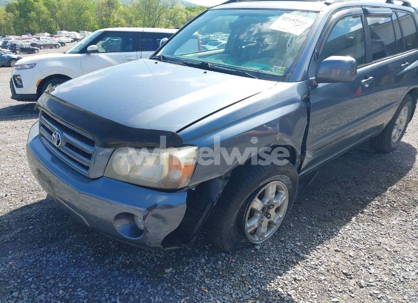 Photo 6 of 2007 Toyota Highlander V6 (VIN JTEHP21A470193986)