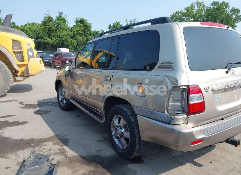 Photo 21 of 2006 Toyota Land CRUISER V8 (VIN JTEHT05J162091395)