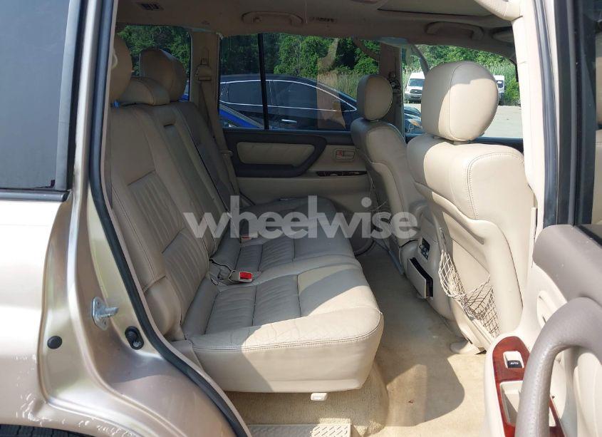 Photo 8 of 2006 Toyota Land CRUISER V8 (VIN JTEHT05J162091395)