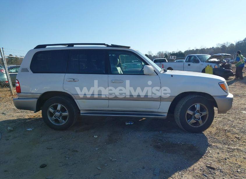 Photo 13 of 2005 Toyota Land CRUISER V8 (VIN JTEHT05J952078683)
