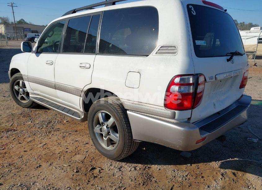 Photo 3 of 2005 Toyota Land CRUISER V8 (VIN JTEHT05J952078683)