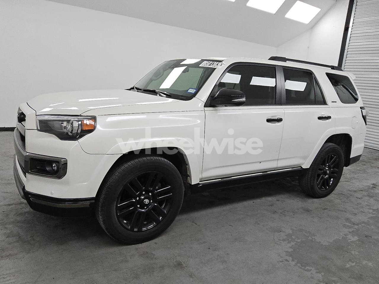 2021 TOYOTA 4RUNNER NIGHT SHADE (VIN JTEJU5JR2M5848307) main photo