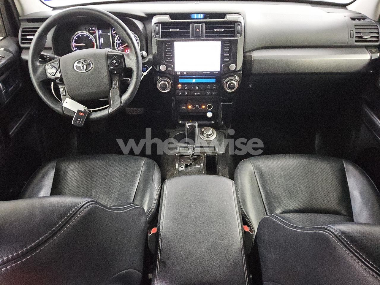 Photo 8 of 2021 TOYOTA 4RUNNER NIGHT SHADE (VIN JTEJU5JR2M5848307)