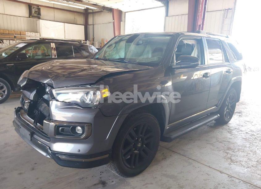 Photo 2 of 2021 Toyota 4runner NIGHTSHADE SPECIAL EDITION (VIN JTEJU5JR3M5953471)