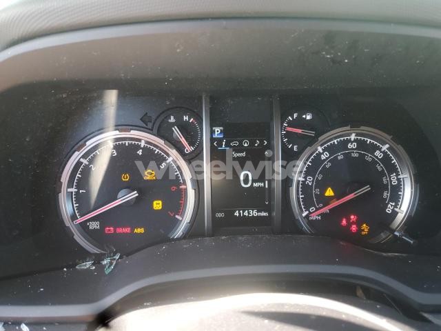 2022 TOYOTA 4RUNNER LIMITED (VIN JTEKU5JR1N6074793) main photo