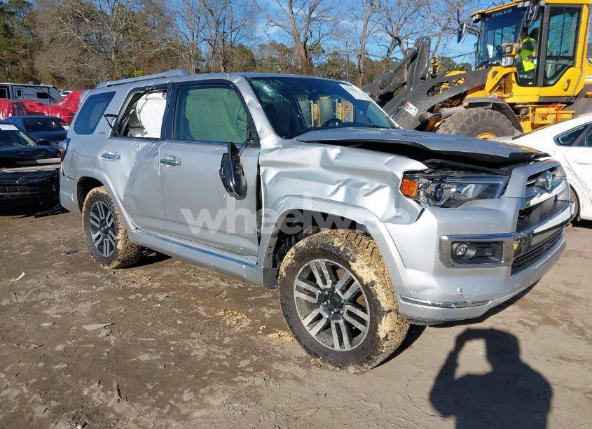 2022 Toyota 4runner LIMITED (VIN JTEKU5JR2N6017275) main photo