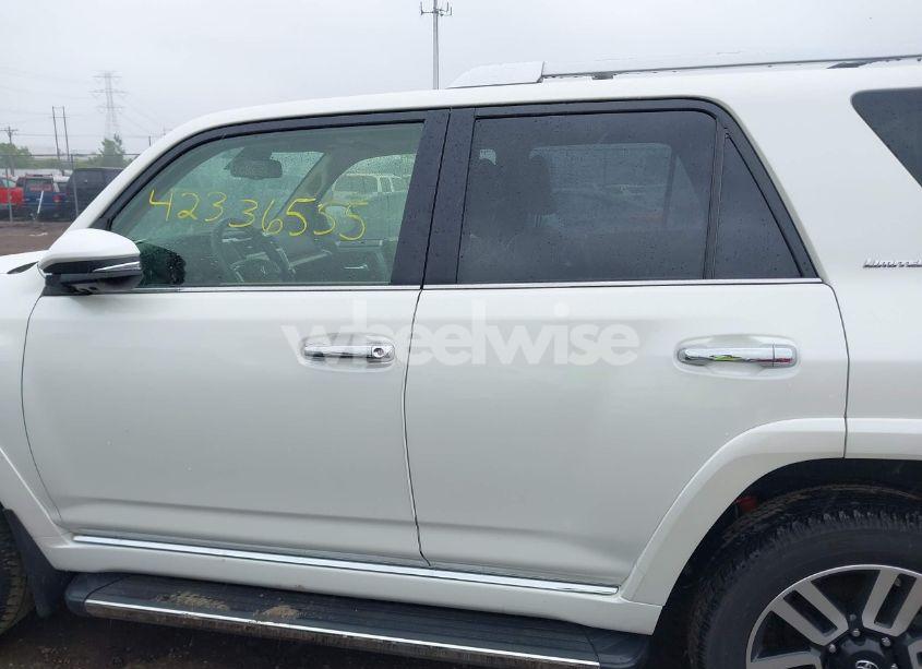 Photo 15 of 2023 Toyota 4runner LIMITED (VIN JTEKU5JR2P6164599)