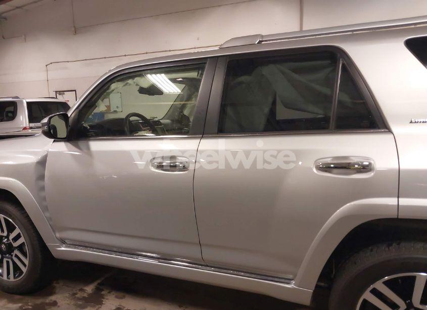 Photo 14 of 2024 Toyota 4runner LIMITED (VIN JTEKU5JR8R6238952)