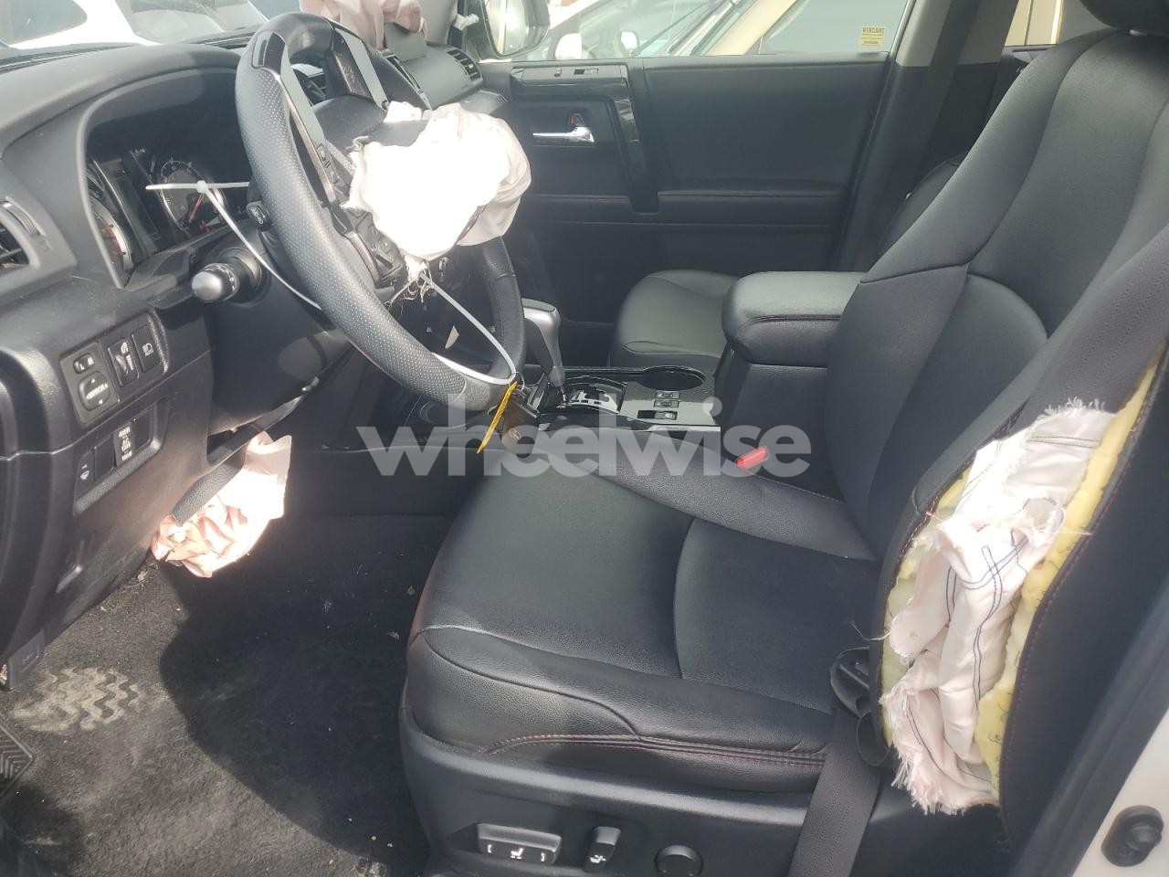 Photo 7 of 2021 TOYOTA 4RUNNER VENTURE (VIN JTELU5JR1M5954126)