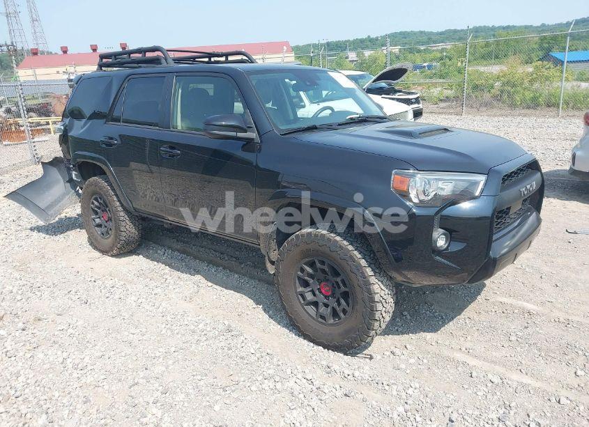 2021 Toyota 4runner TRD PRO (VIN JTELU5JR3M5870244) main photo