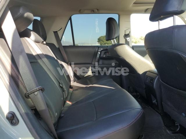 2021 TOYOTA 4RUNNER VENTURE (VIN JTELU5JR4M5904224) main photo