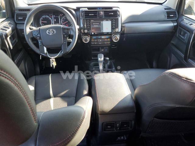 Photo 13 of 2021 TOYOTA 4RUNNER VENTURE (VIN JTELU5JR4M5904224)