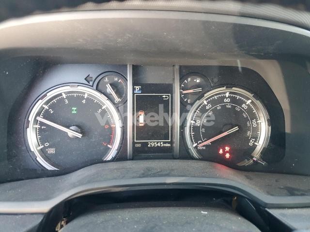 Photo 8 of 2023 TOYOTA 4RUNNER SE N/A (VIN JTELU5JR4P6176578)