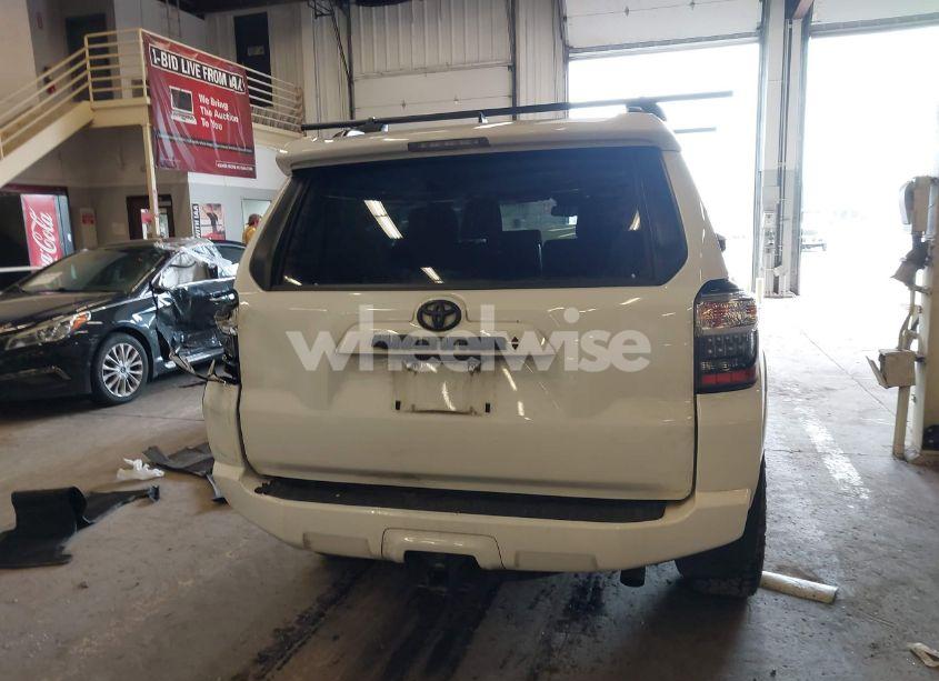 Photo 17 of 2021 Toyota 4runner SR5 (VIN JTEMU5JR0M5902037)