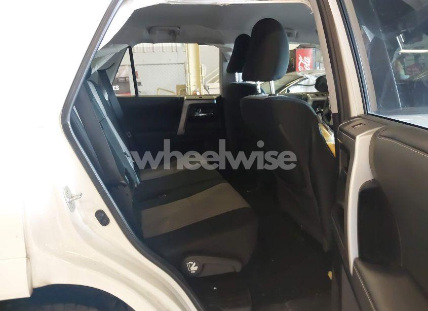 Photo 8 of 2021 Toyota 4runner SR5 (VIN JTEMU5JR0M5902037)