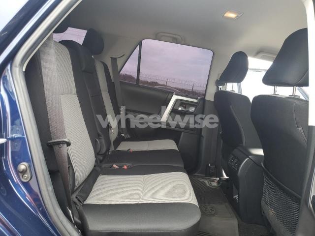 Photo 11 of 2022 TOYOTA 4RUNNER SR5/SR5 PREMIUM (VIN JTEMU5JR0N5972591)