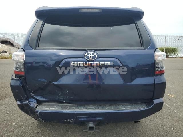 Photo 6 of 2022 TOYOTA 4RUNNER SR5/SR5 PREMIUM (VIN JTEMU5JR0N5972591)