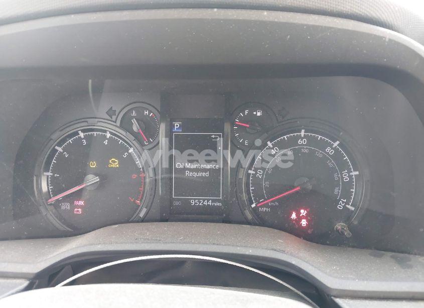 Photo 7 of 2021 Toyota 4runner SR5 (VIN JTEMU5JR1M5877746)