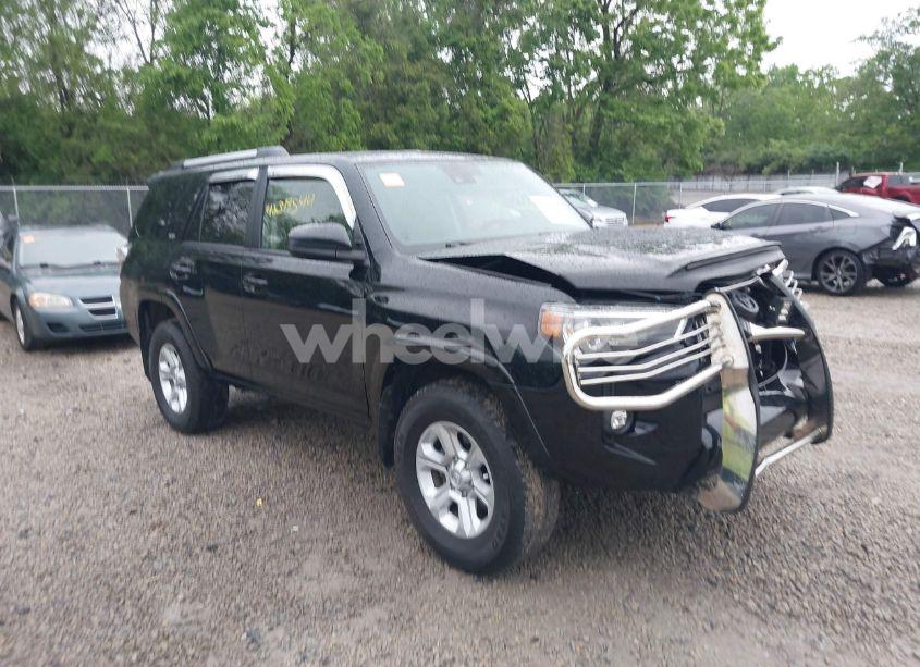2023 Toyota 4runner SR5 (VIN JTEMU5JR1P6159399) main photo