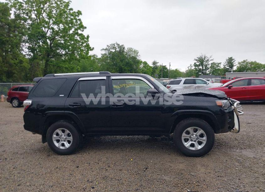 Photo 13 of 2023 Toyota 4runner SR5 (VIN JTEMU5JR1P6159399)