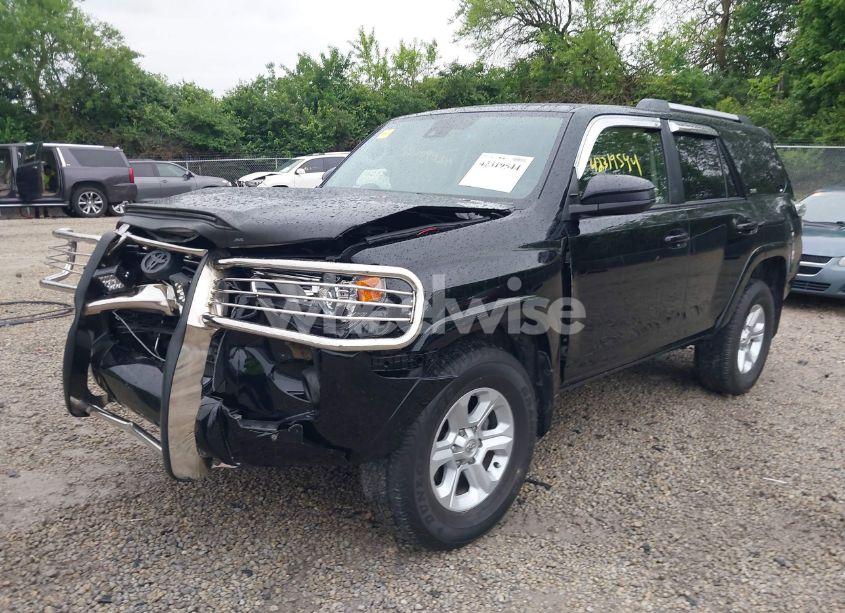 Photo 2 of 2023 Toyota 4runner SR5 (VIN JTEMU5JR1P6159399)