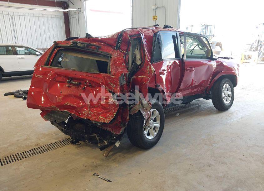 Photo 4 of 2024 Toyota 4runner SR5 (VIN JTEMU5JR1R6227607)