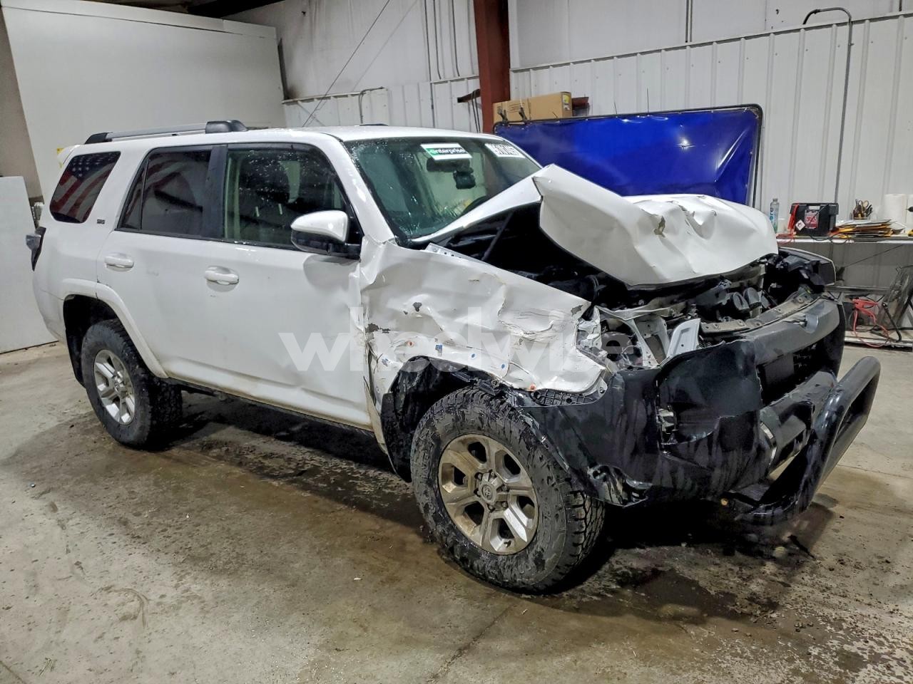 Photo 4 of 2024 TOYOTA 4RUNNER SR5/SR5 PREMIUM (VIN JTEMU5JR2R6284317)