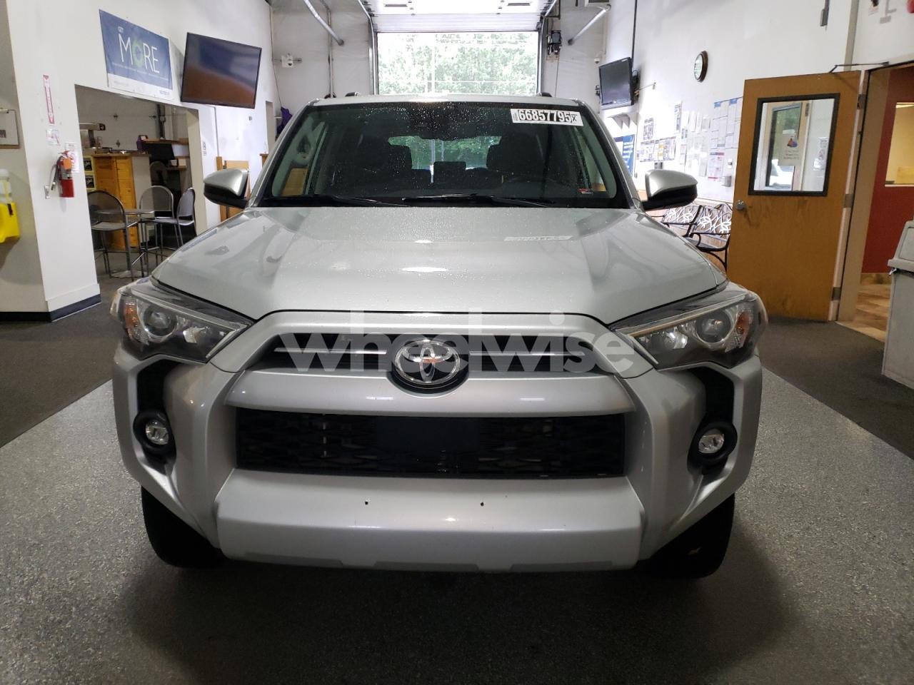 Photo 5 of 2021 TOYOTA 4RUNNER SR5/SR5 PREMIUM (VIN JTEMU5JR4M5906513)
