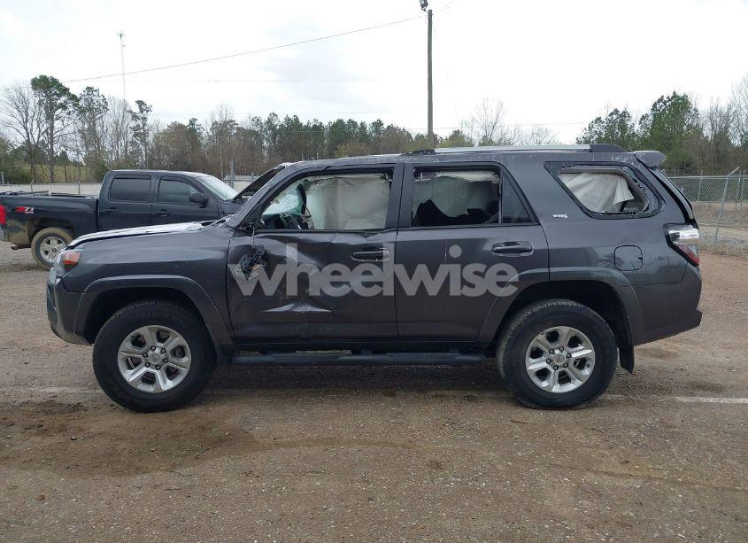 Photo 15 of 2023 Toyota 4runner SR5 (VIN JTEMU5JR5P6111291)
