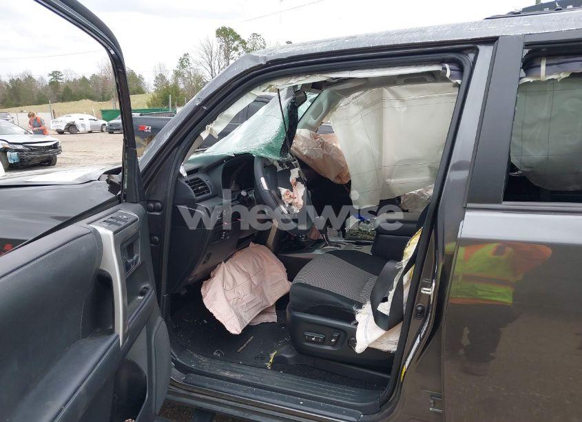 Photo 5 of 2023 Toyota 4runner SR5 (VIN JTEMU5JR5P6111291)